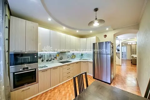 3-к кв. Томская область, Томск просп. Фрунзе, 26 (95.0 м)