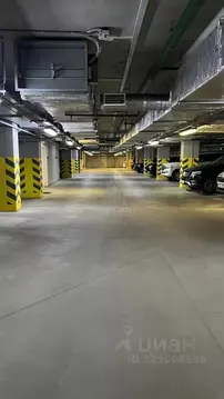 Гараж в Санкт-Петербург Московский просп., 73к4 (27 м)