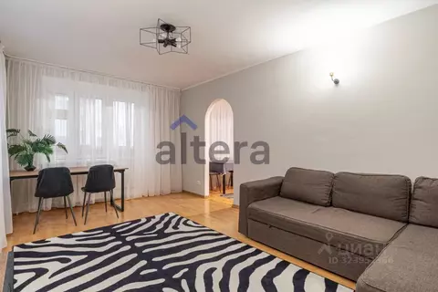 1-к кв. Татарстан, Казань Азино-1 мкр, ул. Закиева, 5 (40.3 м)