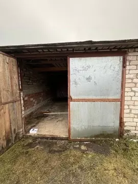 Гараж в Новгородская область, Валдайский район, Рощинское с/пос, пос. ...