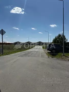 Участок в Тюменская область, Тюменский муниципальный округ, с. Луговое ...