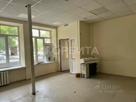Помещение свободного назначения в Тюменская область, Тюмень ул. ...