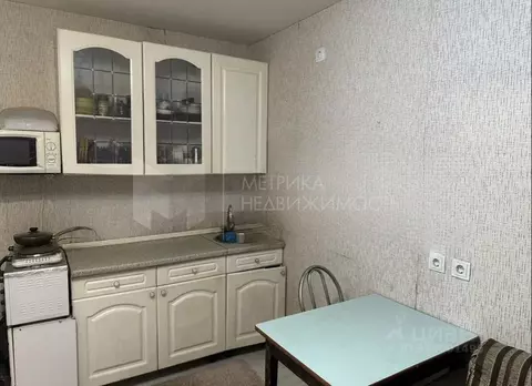 Студия Тюменская область, Тюмень ул. Тимофея Чаркова, 28 (21.0 м)