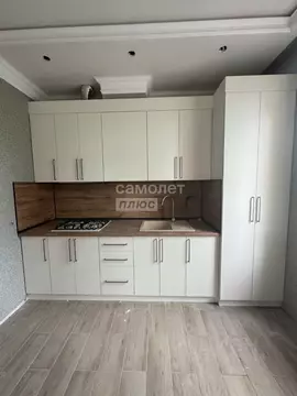 2-к кв. Кабардино-Балкария, Нальчик ул. Мовсисяна, 21 (63.0 м)