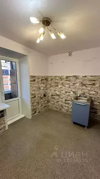 2-к кв. Тюменская область, Тюмень ул. Монтажников, 6 (46.2 м)