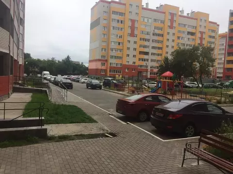 3-к кв. Брянская область, Брянск Спартаковская ул., 125 (94.5 м)