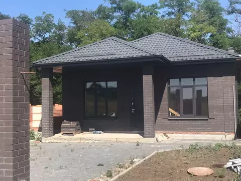 Дом в Ростовская область, Ростов-на-Дону Особенная ул. (115 м)