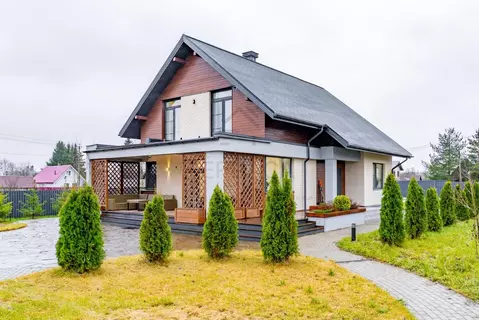 Дом в Ленинградская область, Приозерский район, Красноозерное с/пос, ...