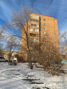 3-к кв. Красноярский край, Красноярск Парашютная ул., 8а (61.3 м)