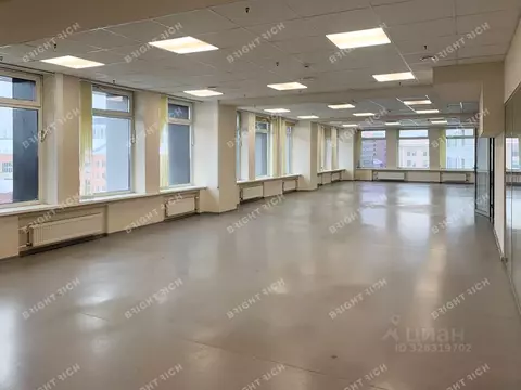 Офис в Санкт-Петербург Уральская ул., 4 (542 м)