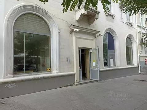 Помещение свободного назначения в Севастополь ул. Большая Морская, 46 ...