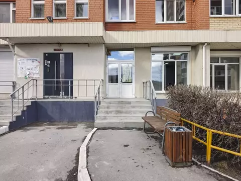 Помещение свободного назначения в Тюменская область, Тюмень ул. ...