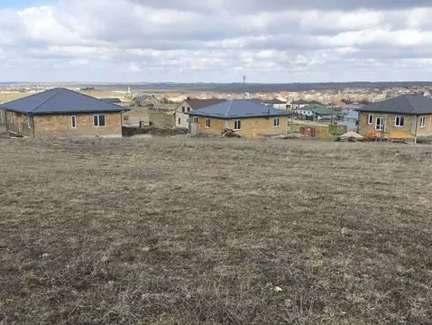 Участок в Крым, Симферопольский район, с. Урожайное ул. 8 Марта (10.0 ...