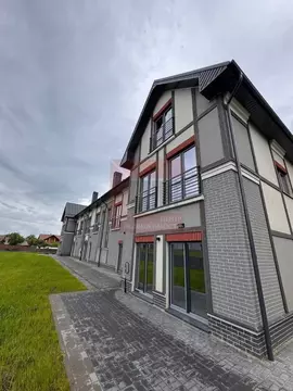 Таунхаус в Калининградская область, Пионерский Октябрьская ул., 10 ...