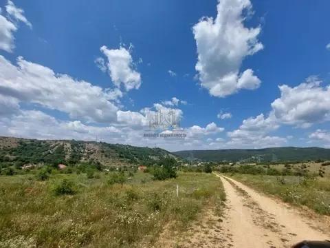 Участок в Крым, Симферопольский район, Добровское с/пос, с. Андрусово  ...