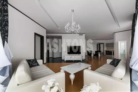 3-к кв. Москва Авиационная ул., 79К1 (152.0 м)