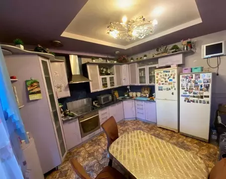 3-к кв. Самарская область, Самара Красноармейская ул., 72 (111.0 м)