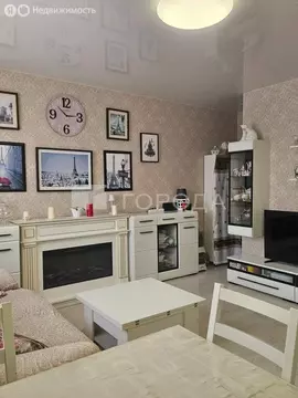 4-комнатная квартира: Мочищенский сельсовет, посёлок Озёрный, ...