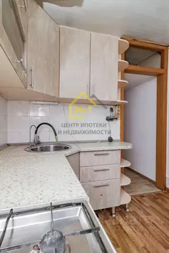 2-к кв. Челябинская область, Челябинск ул. Разина, 6б (42.7 м)