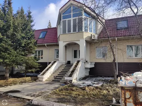 Производственное помещение в Красноярский край, Красноярск ул. ...