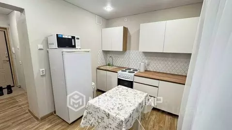 1-к кв. Татарстан, Казань ул. Александра Курынова, 10к1 (29.8 м)