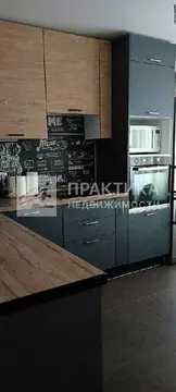 Продается 2-комнатная квартира