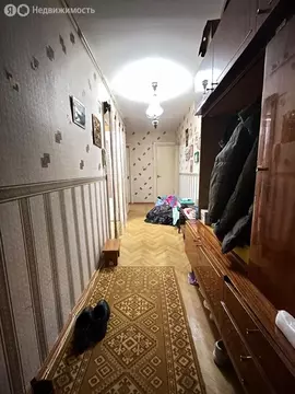 2-комнатная квартира: Кольчугино, улица Максимова, 15 (56.7 м)