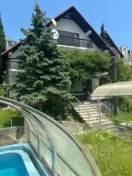 Дом в Краснодарский край, Сочи Курортный просп., 98/102 (210 м)