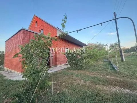Дом в Белгородская область, Старооскольский городской округ, с. ...