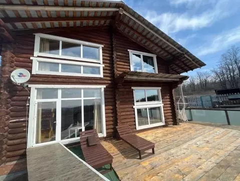 Дом в Самарская область, Волжский район, Курумоч с/пос, с. Курумоч ул. ...