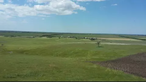 Участок в Крым, Кировский район, Журавское с/пос, с. Видное ул. ...