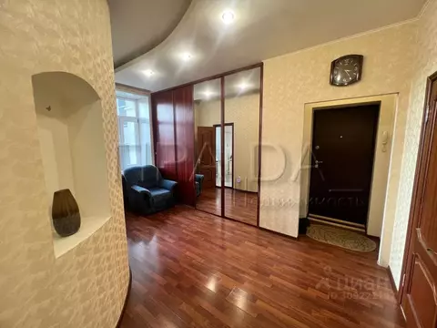 2-к кв. Красноярский край, Красноярск ул. Горького, 10 (94.5 м)