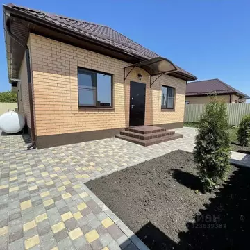 Дом в Краснодарский край, Краснодар ул. Карельская (97 м)