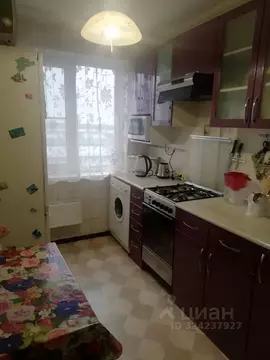 3-к кв. Омская область, Омск Моторная ул., 1 (60.4 м)