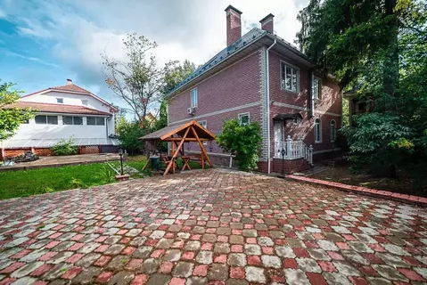 Дом в Москва ул. Шмидта, 2-4С1 (400 м)