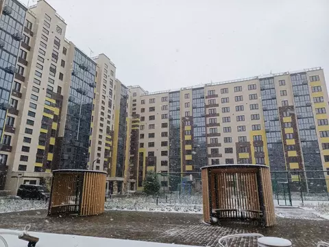 1-к кв. Омская область, Омск Заозерный мкр, ул. Сергея Тюленина, 4 ...