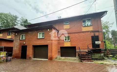 Таунхаус в Новосибирская область, Новосибирск Лесной проезд, 23А (190 ...