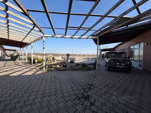 Торговая площадь в Ростовская область, Мясниковский район, с. Крым ...