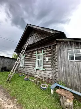 Дом в Марий Эл, Медведевский район, Куярское с/пос, пос. Куяр ул. ...