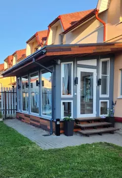 Дом в Ленинградская область, Выборгский район, пос. Первомайское, ...