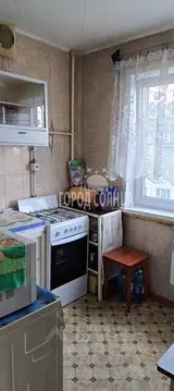 3-к кв. Омская область, Омск Сибирский просп., 2Г (50.0 м)