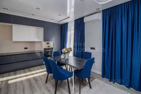 3-к кв. Тюменская область, Тюмень ул. Александра Протозанова, 8 (86.2 ...