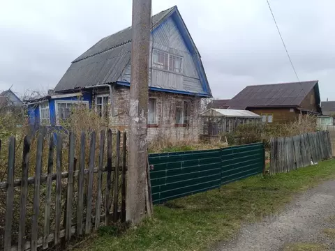 Дом в Ленинградская область, Киришский район, Кусинское с/пос, ...