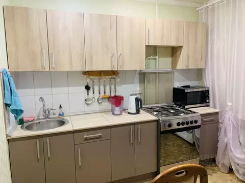 3-к кв. Самарская область, Тольятти бул. 50 лет Октября, 25 (70.0 м)