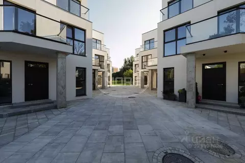 Таунхаус в Калининградская область, Калининград ул. Ивана Сусанина, 33 ...