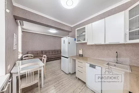 3-к кв. Челябинская область, Челябинск ул. Белостоцкого, 21 (55.4 м)