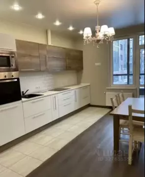 2-к кв. Санкт-Петербург просп. Героев, 34 (80.0 м)