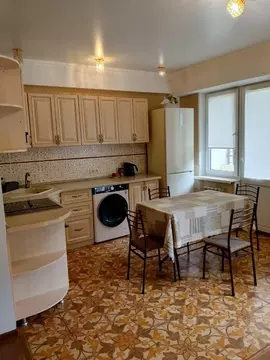 3-к кв. Ставропольский край, Кисловодск Ленинградская ул., 81 (130.0 ...