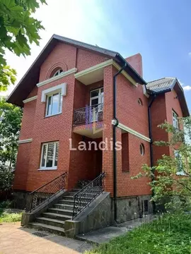 Дом в Московская область, Одинцовский городской округ, с. Успенское ...