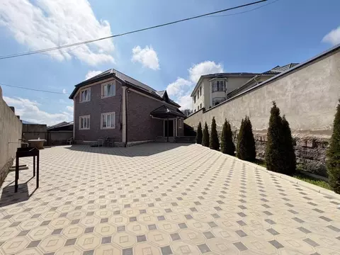 Дом в Кабардино-Балкария, Нальчик Труженик СДТ, 92 (220 м)